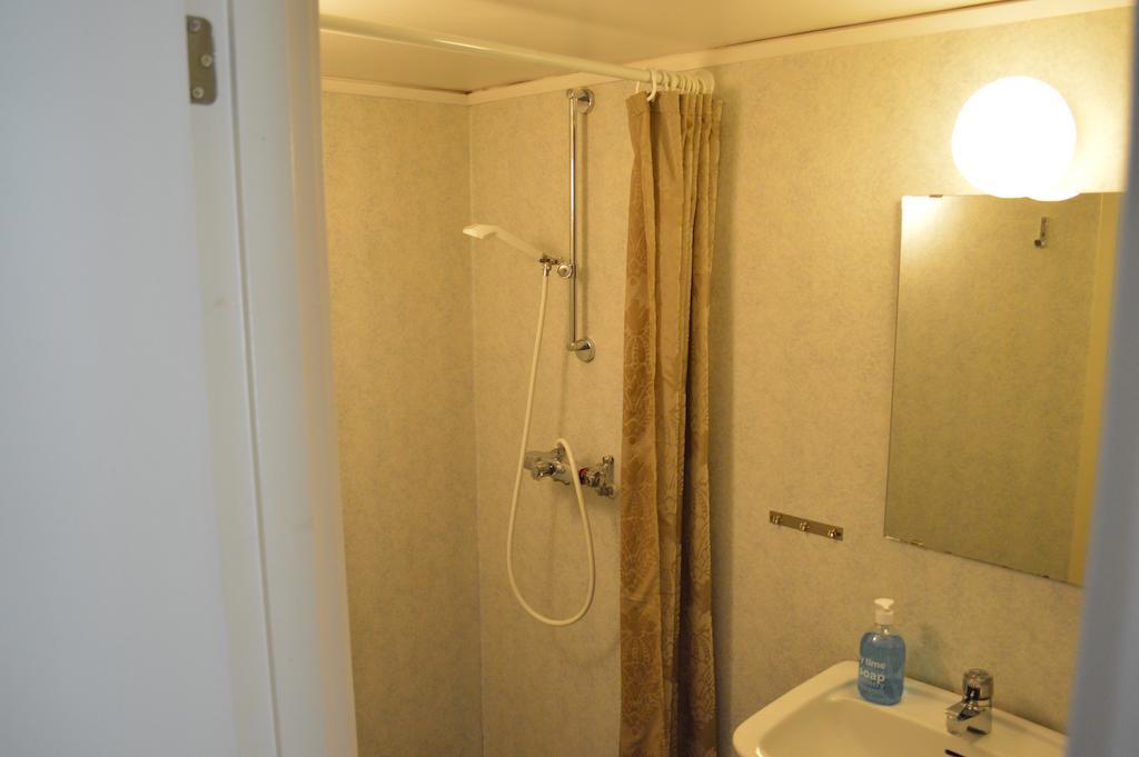 Hovmantorp Roda Huset الغرفة الصورة